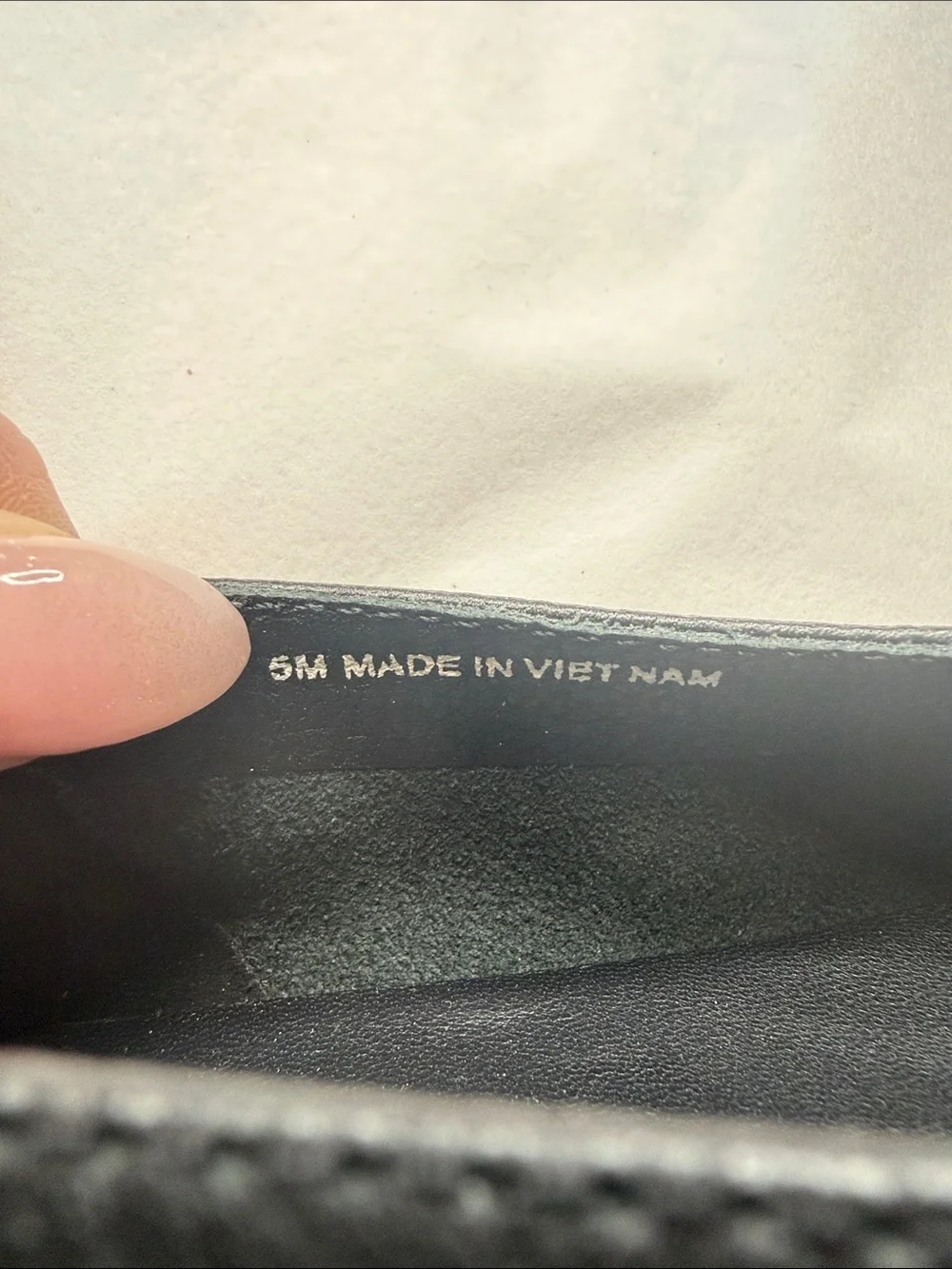 Everlane Day Glove Flat Black Leather Ballet Slip On Size 5 NWOB Chic